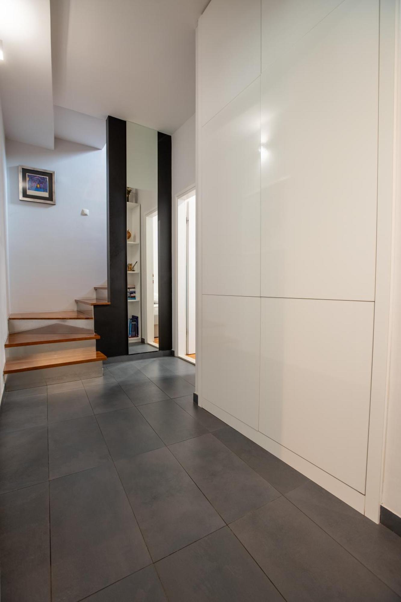 Apartman In The Heart Of *